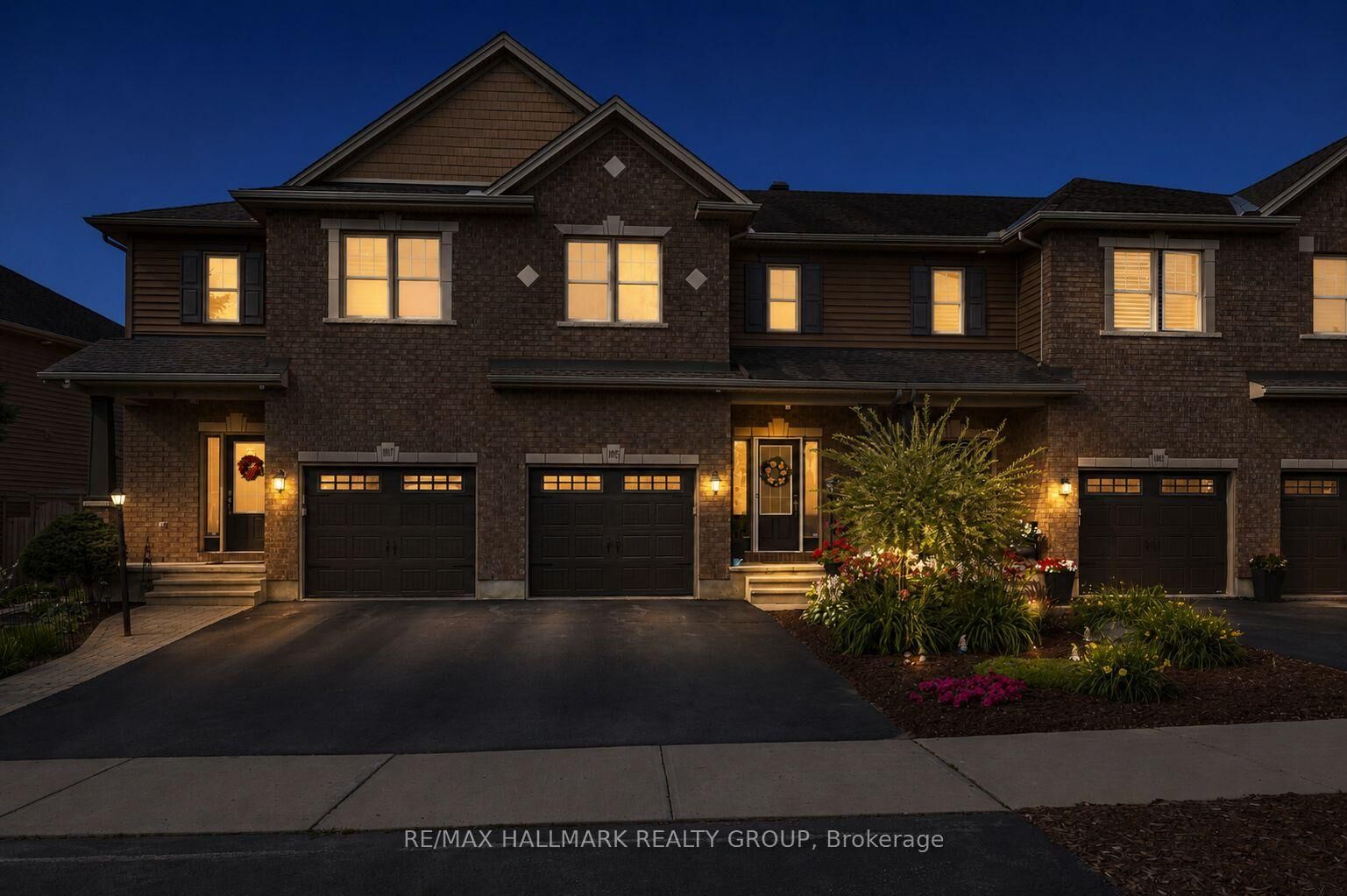 Property Photo:  1005 Marconi Avenue  ON K2W 0C4 