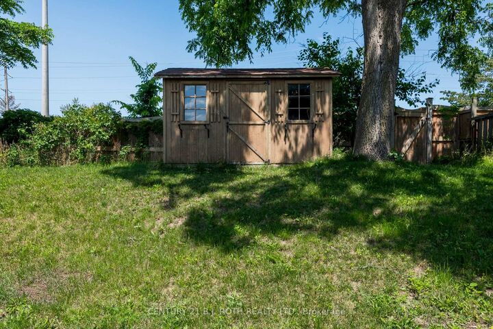 Property Photo:  36 Cynthia Court  ON L4M 2X4 