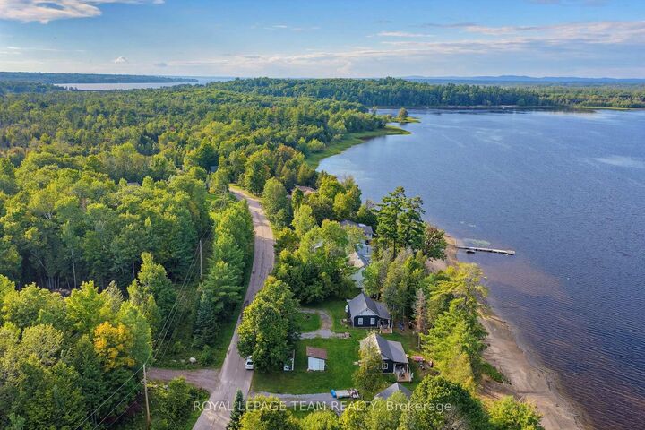 Property Photo:  754 Forest Park Road  ON K8A 6W2 