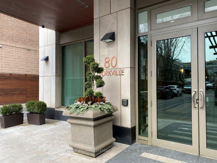Property Photo:  80 Yorkville Avenue 801  ON M5R 2C2 