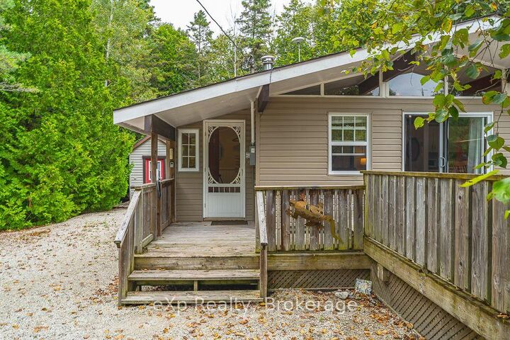 Property Photo:  1431 Sunset Drive  ON N0H 1X0 