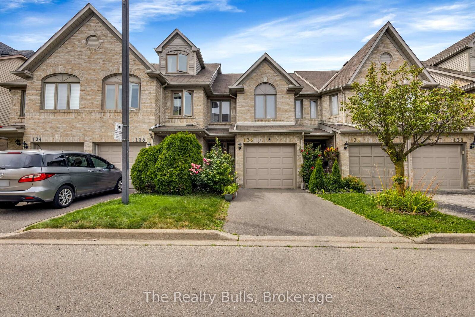 Property Photo:  1292 Sherwood Mills Boulevard 136  ON L5V 2G8 