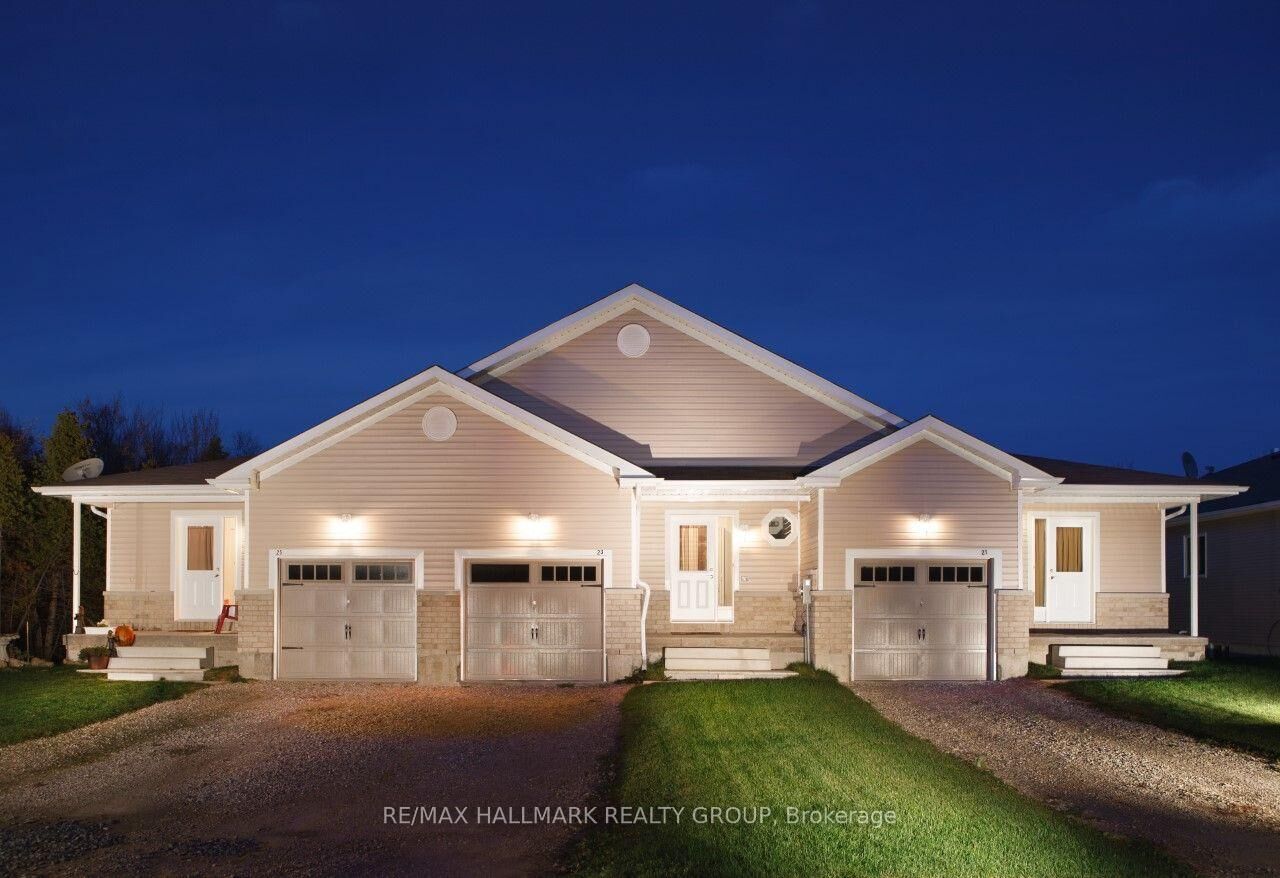 Property Photo: 21 Perthmore Street 21 ON K7H 3P1