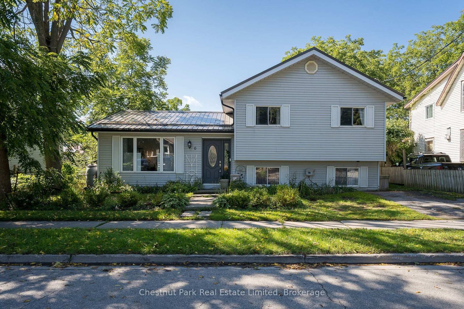 Property Photo:  6 Spencer Street  ON K0K 2T0 