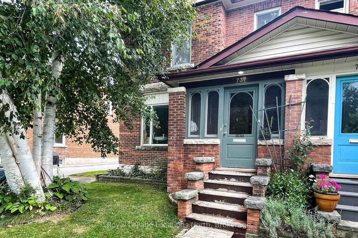 Property Photo:  737 4th Avenue E  ON N4K 2N5 