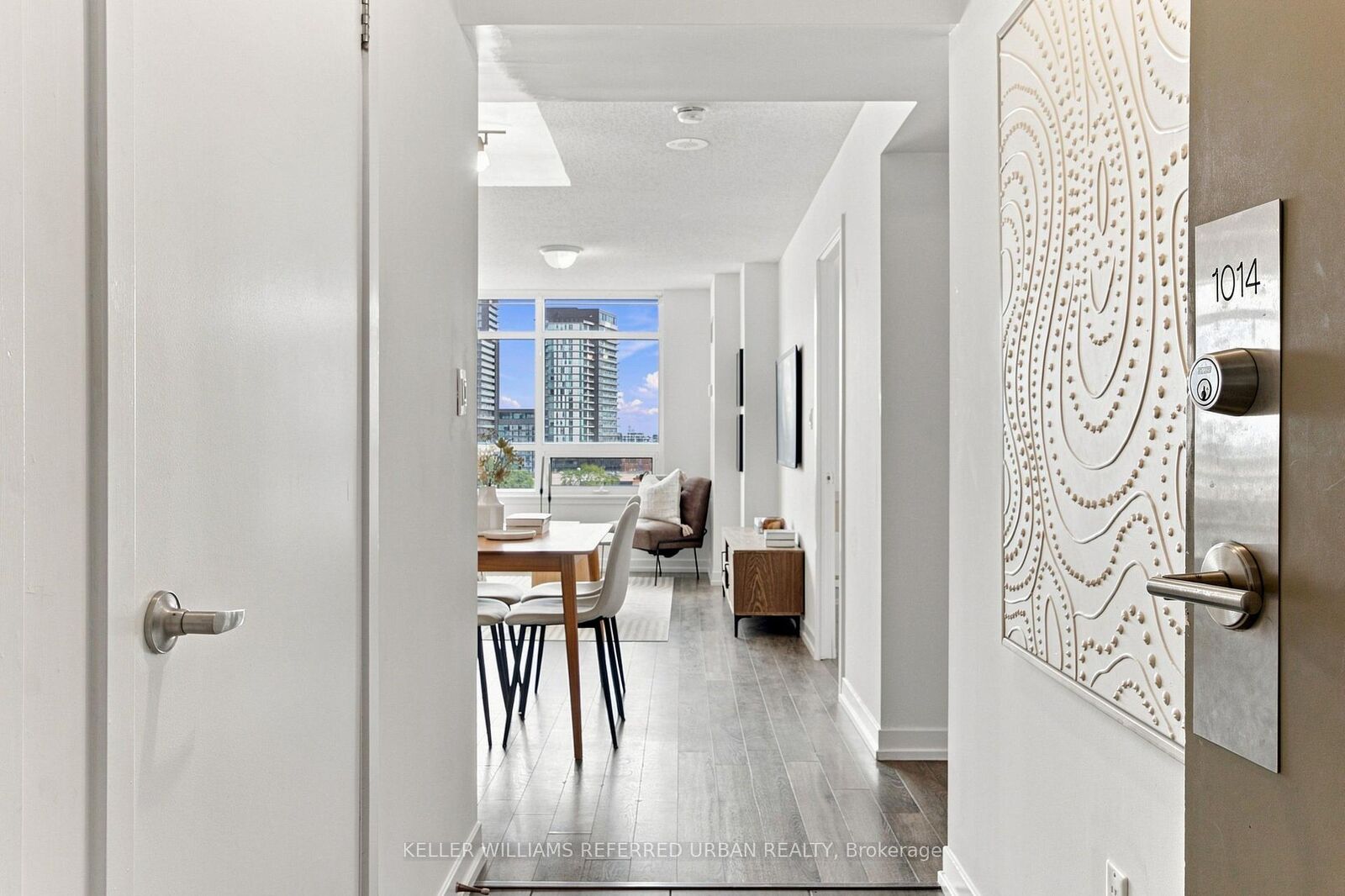 Property Photo:  816 Lansdowne Avenue 1014  ON M6H 4K6 