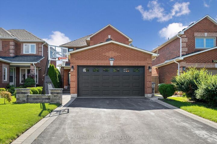 Property Photo:  3872 Densbury Drive Bsmt Apt  ON L5N 6Y9 