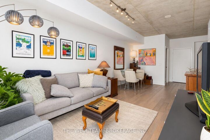 Property Photo:  1190 Dundas Street 529  ON M4M 0C5 