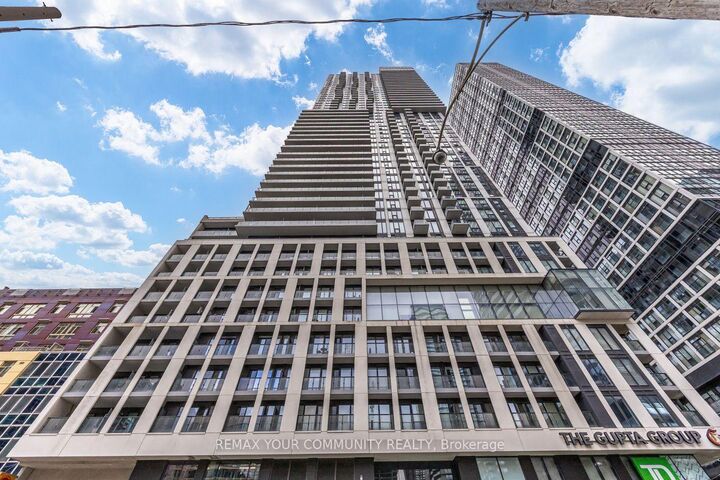 Property Photo: 251 Jarvis Street 938 ON M5B 0C3