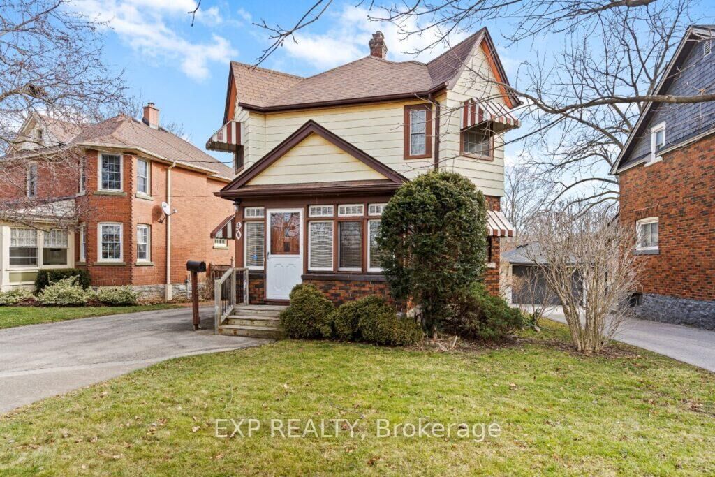 Property Photo:  90 River Road  ON L3B 2R9 