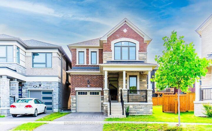 Property Photo:  3059 Hollyberry Trail  ON L1X 0N5 