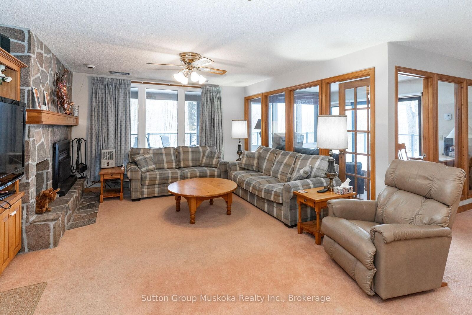 Property Photo:  22-102 Oakridge - Deerhurst Resort Drive  ON P1H 2E8 