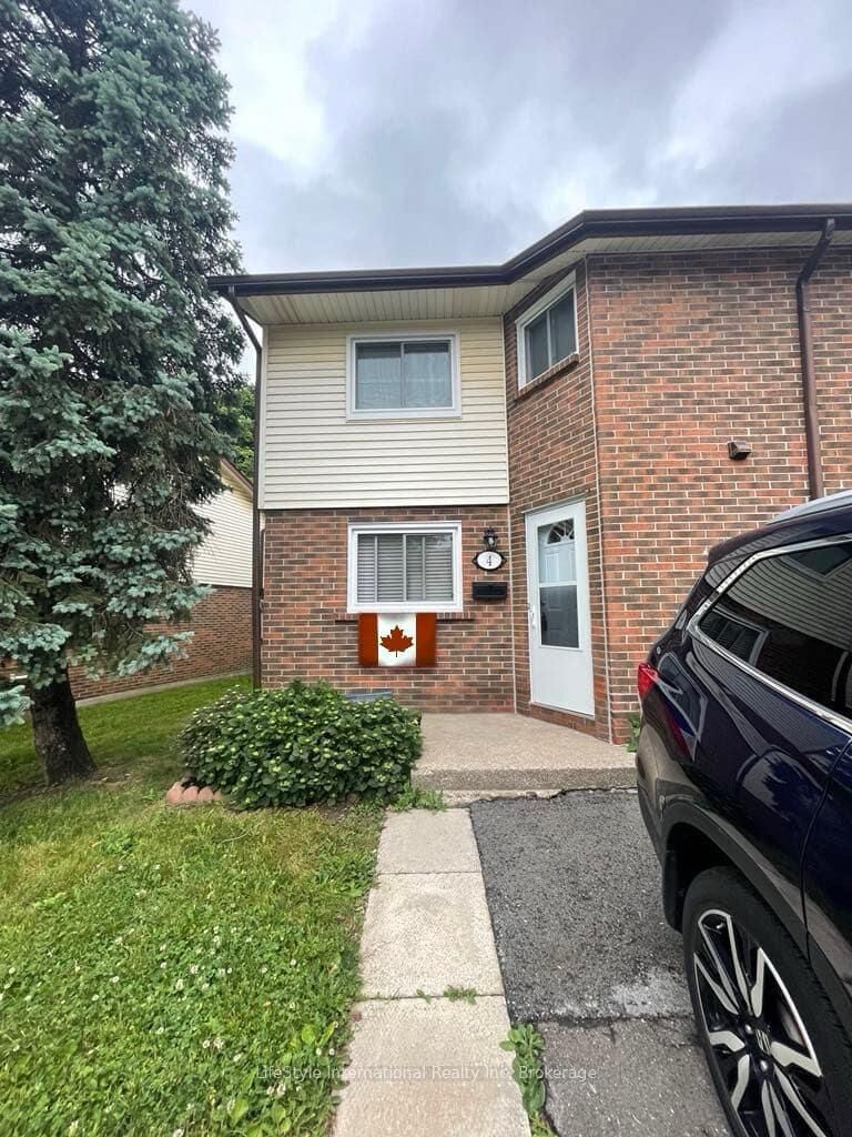 Property Photo: 5982 Dunn Street 4 ON L2G 7J9