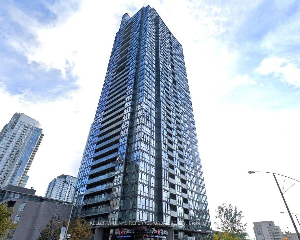 Property Photo:  15 Fort York Boulevard 2906  ON L1G 3J5 