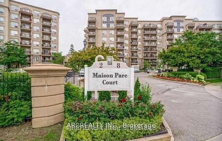 Property Photo:  2 Maison Parc Court 406  ON L4J 9K4 