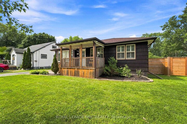 Property Photo: 287 First Avenue ON L3C 1Z1
