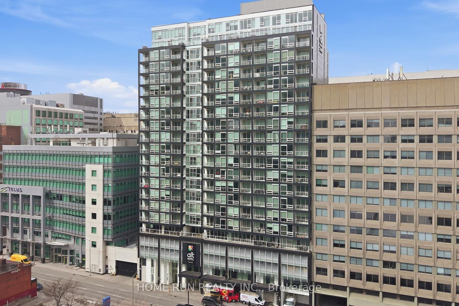 Property Photo:  199 Slater Street 1007  ON K1P 0C8 