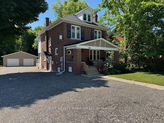 Property Photo:  256 Broadway Avenue  ON L9W 1K7 