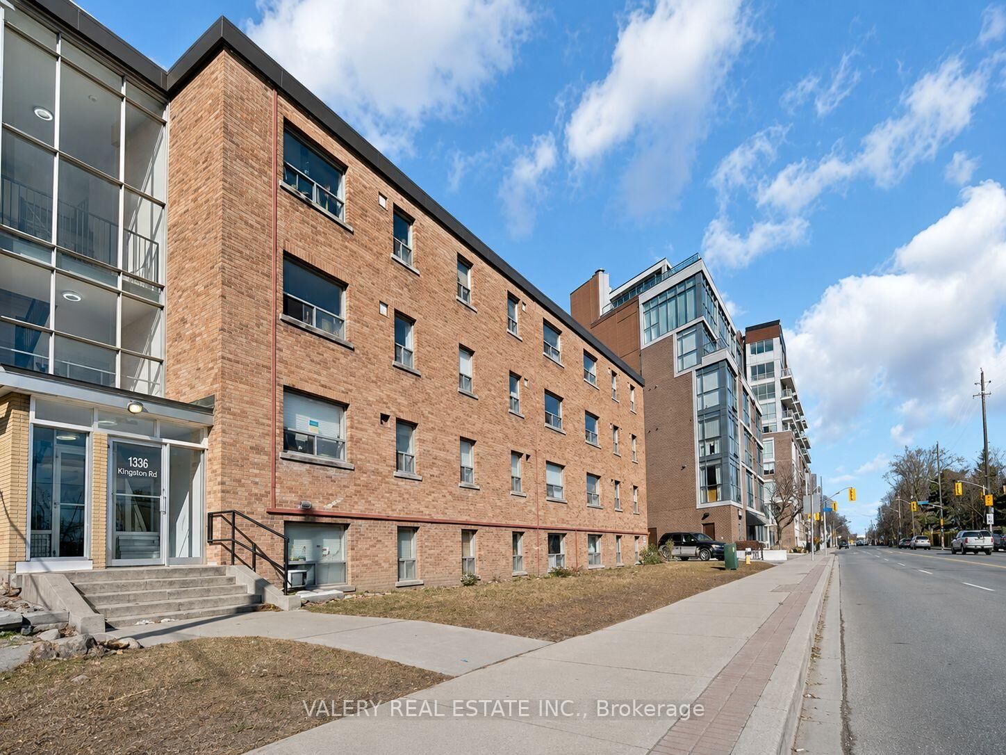 Property Photo: 1336 Kingston Road 206 ON