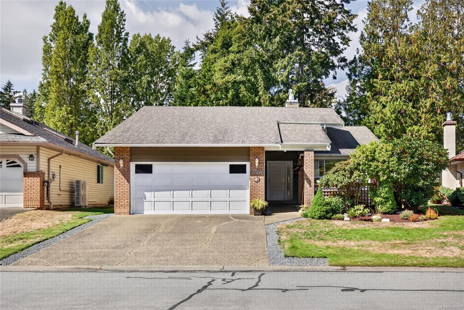 Property Photo:  3568 Arbutus Dr S  BC V0R 1L1 