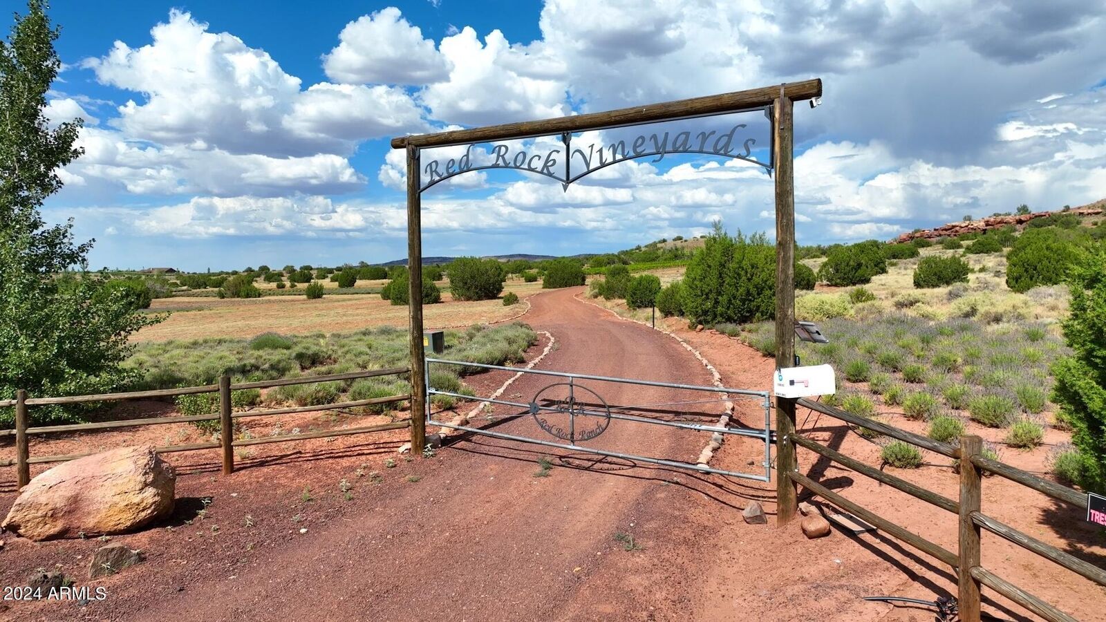 Property Photo:  14 Cr 5309 --  AZ 85924 