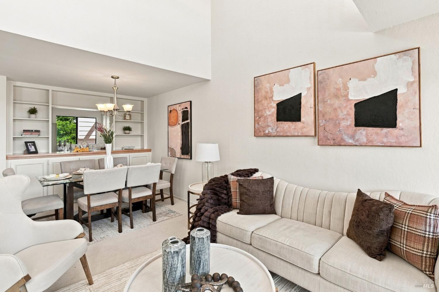 Property Photo: 655 Via Casitas CA 94904