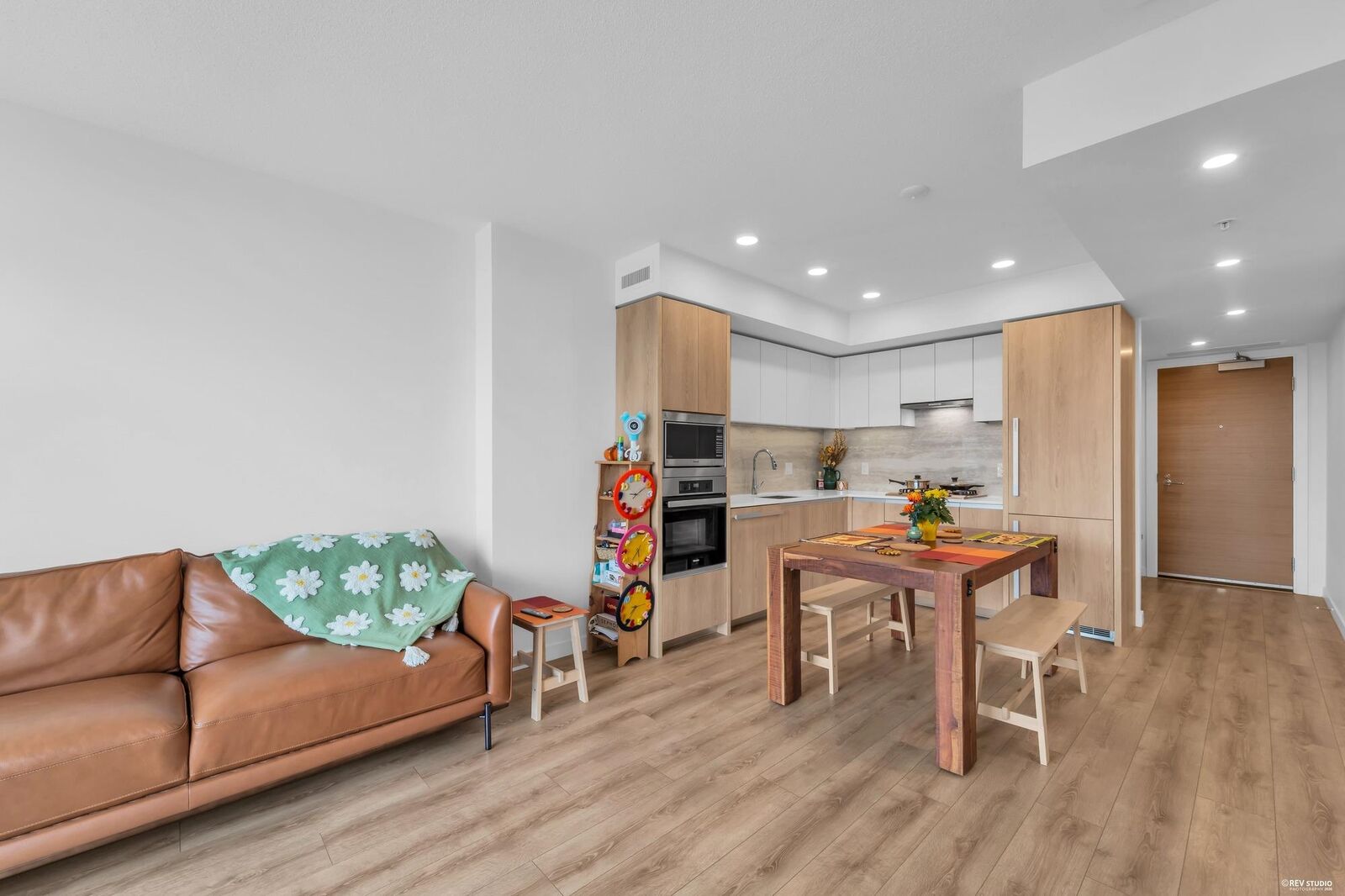 Property Photo:  8111 Park Road 804  BC V6Y 0M2 