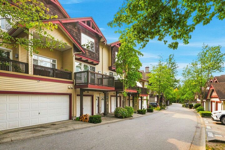 Property Photo: 15 Forest Park Way 27 BC V3H 5G7