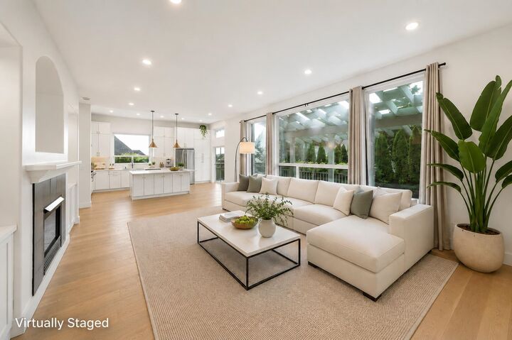 Property Photo:  122 Chestnut Court  BC V3H 5G4 