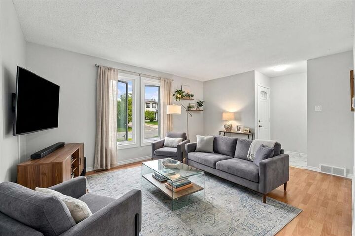 Property Photo:  75 Gull Lake Road  MB R3T 4X1 