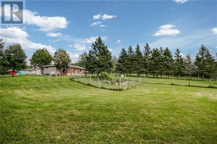Property Photo: 892 Secord ON P3E 4N1