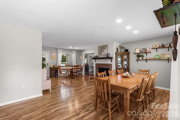 Property Photo: 1009 Hollow Road SC 29706