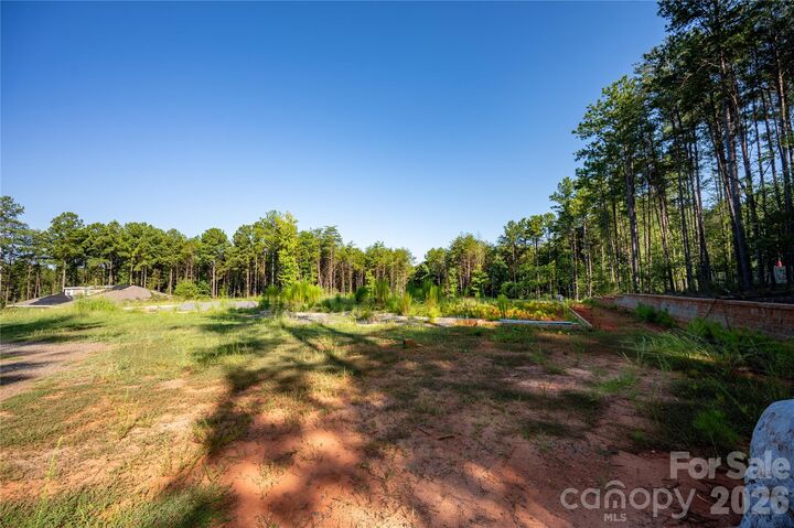 Property Photo:  6718 Timahoe Lane  NC 28278 