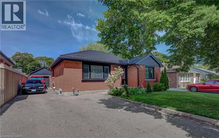 Property Photo:  88 Glenview Avenue  ON N1R 2W2 