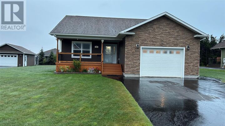 Property Photo:  35 Orchard Lane  NL A2N 1A6 