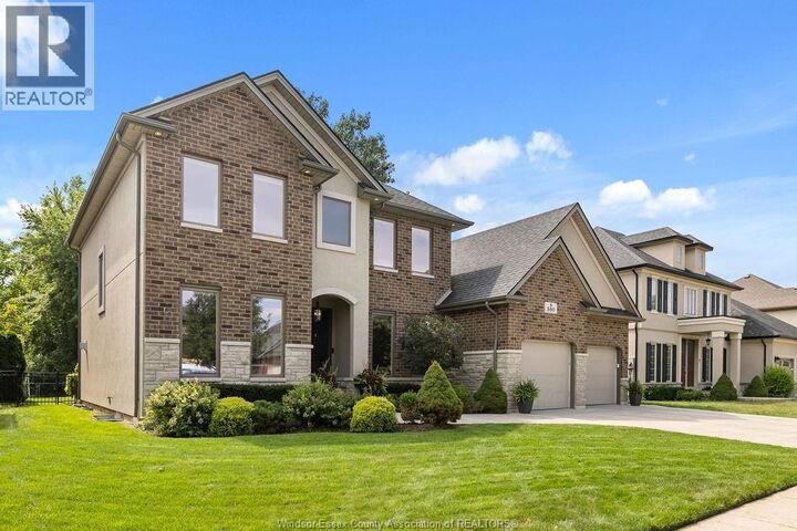 Property Photo:  580 Herdman  ON N9J 3Y3 