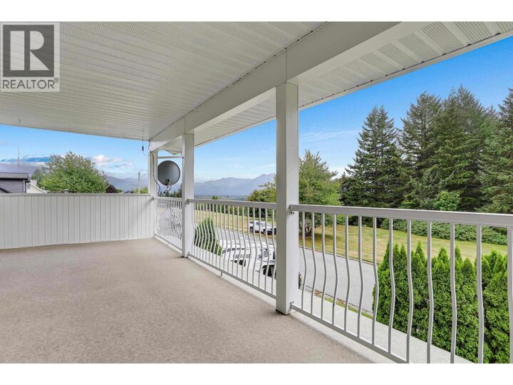 Property Photo:  1270 Albatross Avenue  BC V8C 1P8 