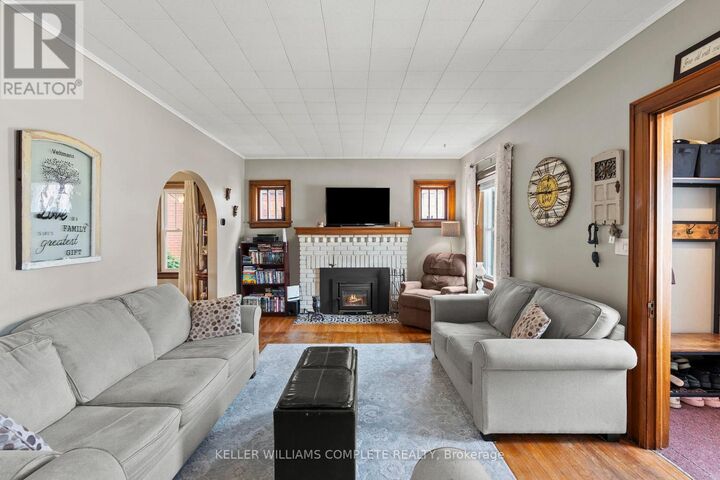 Property Photo:  55 Wintemute Street  ON L2A 2N9 