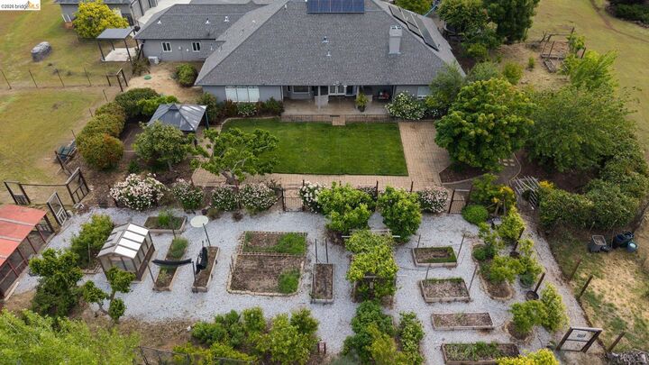 Property Photo:  22282 Bennett Rd  CA 95370 