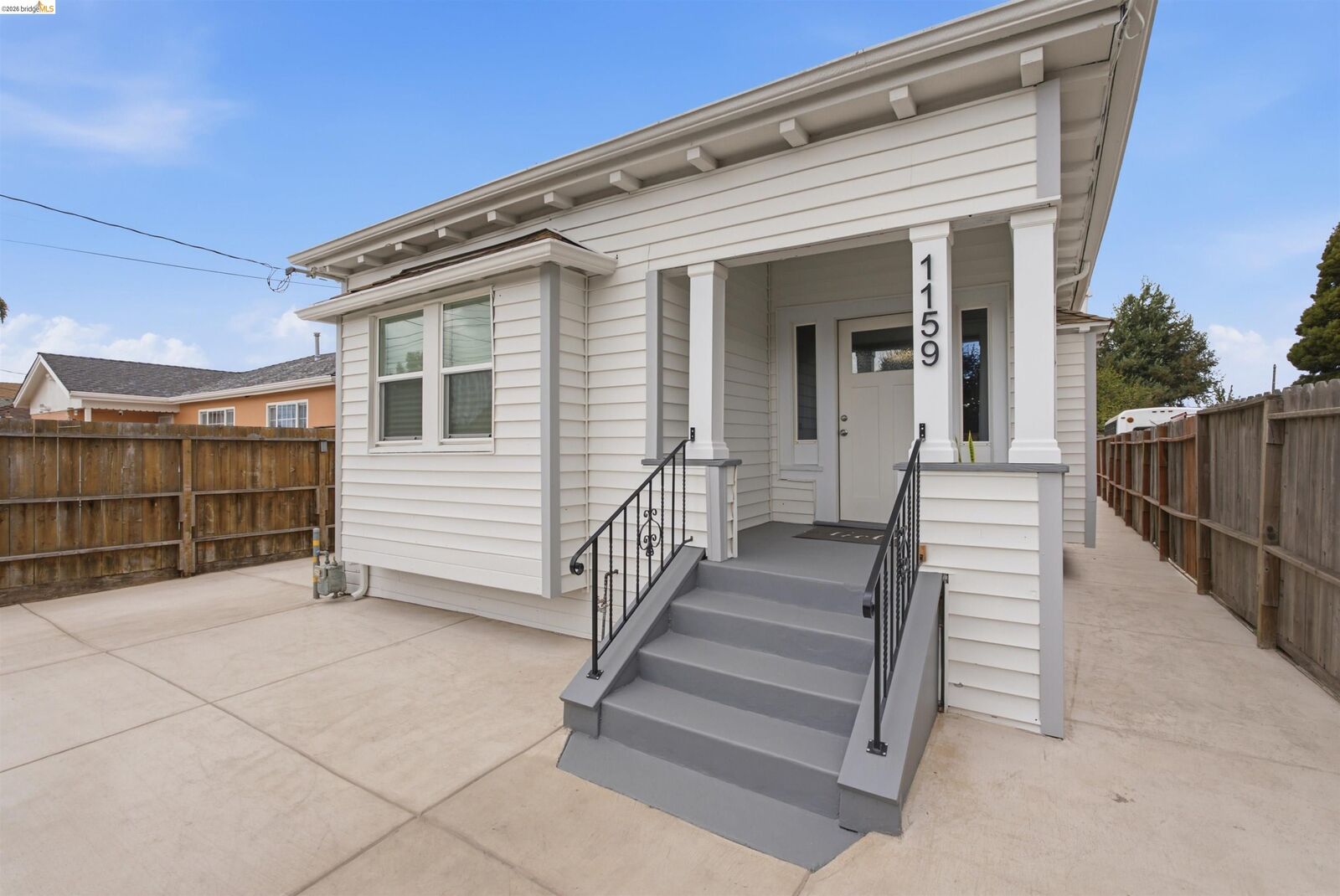 Property Photo:  1159 87th Ave  CA 94621 