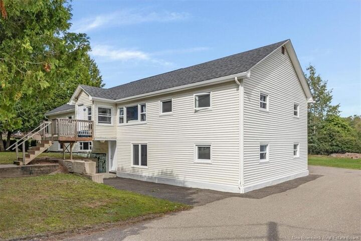 Property Photo:  593 Kennebecasis River Road  NB E5N 6B7 