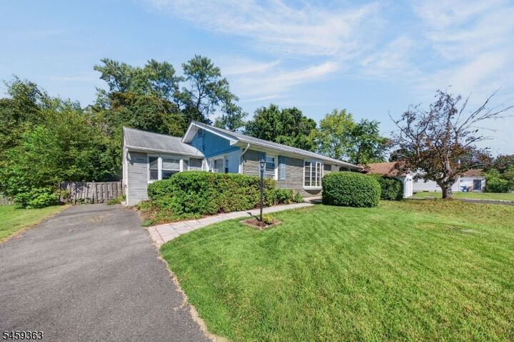 Property Photo: 5 Lydecker Pl NJ 08846