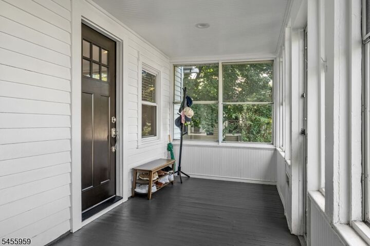 Property Photo:  9 Delmar Ave  NJ 07950 