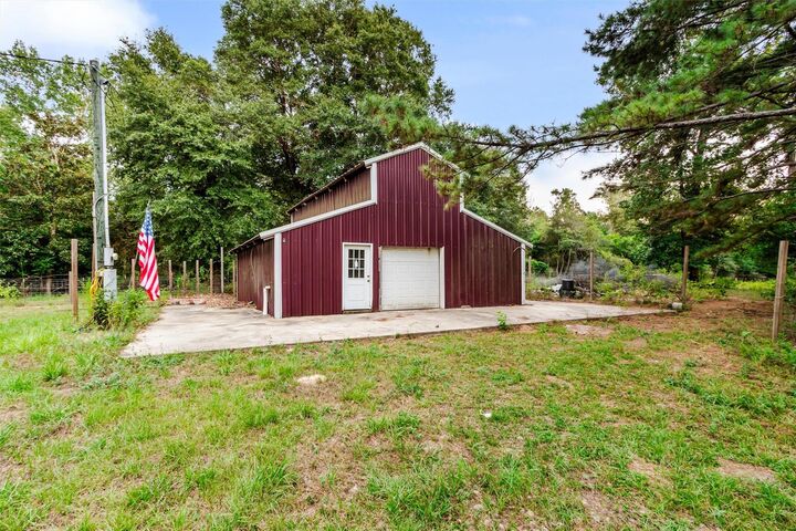 Property Photo: 375 Private Road 6328 TX 75951