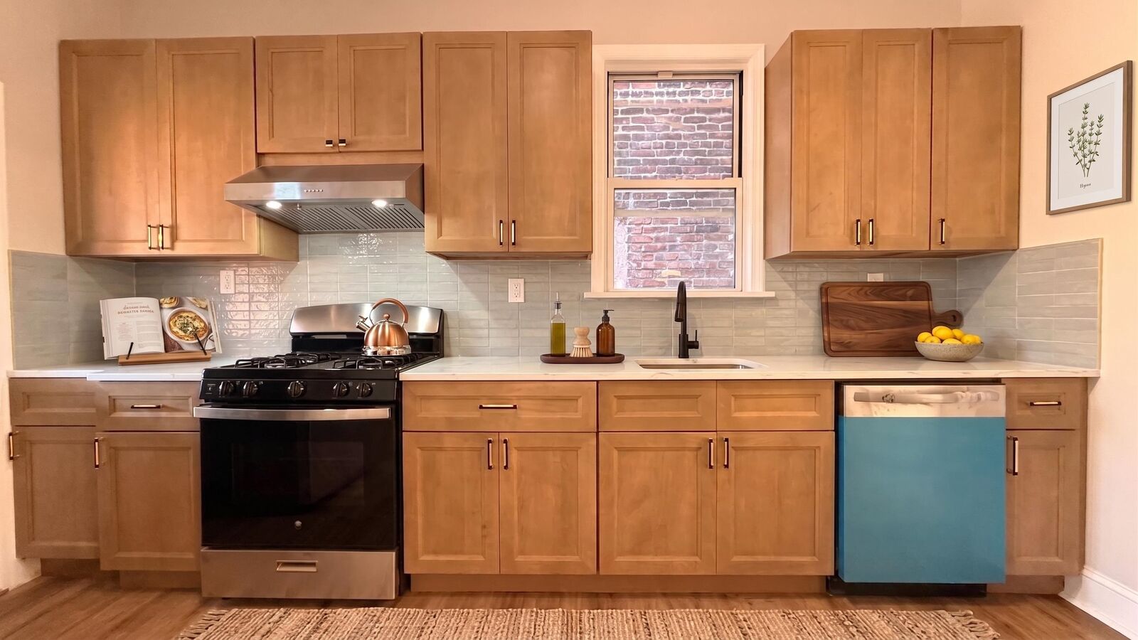 Property Photo:  2212 Summit Ave 2  NJ 07087 