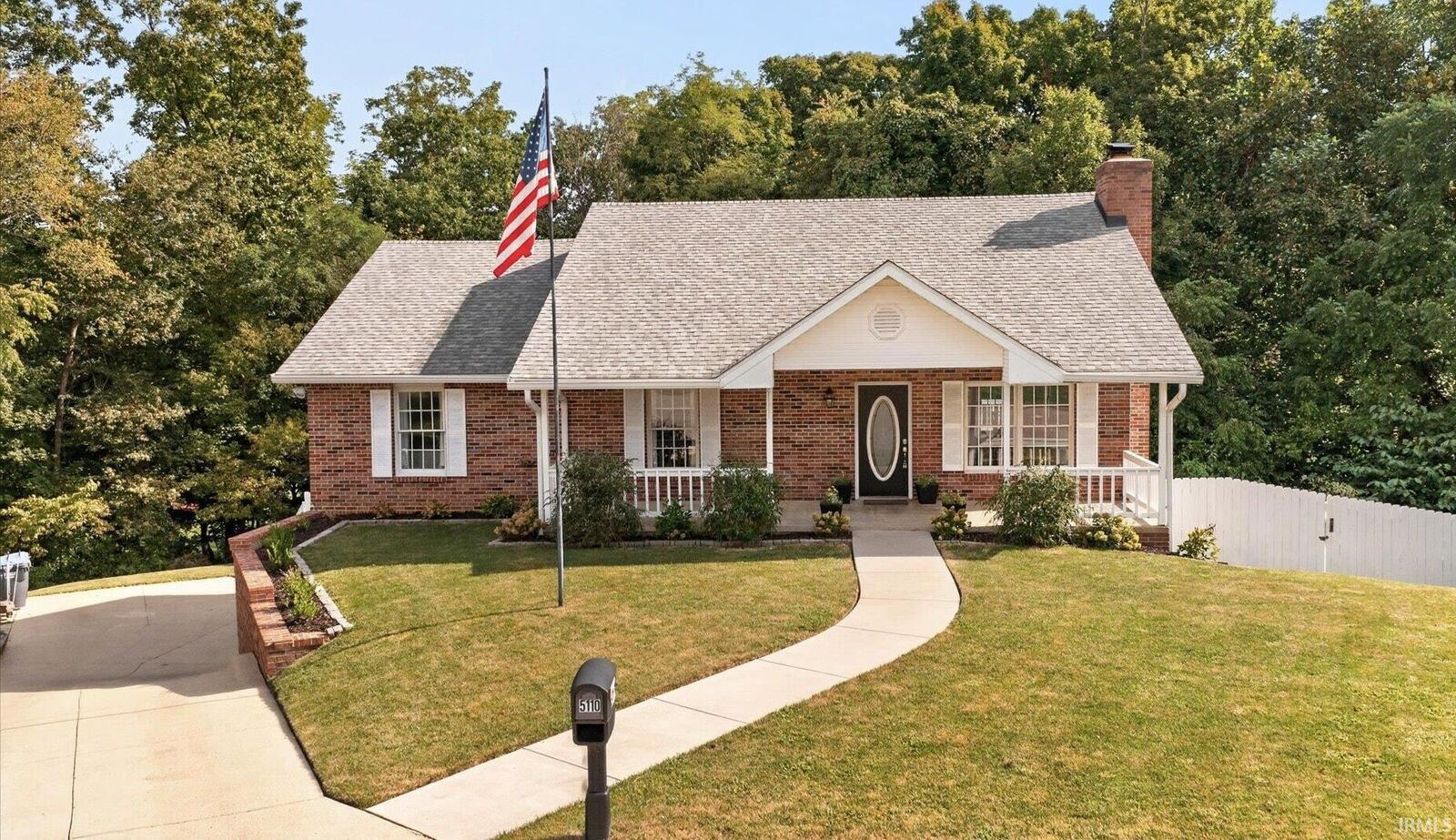 Property Photo:  5110 N Echo Bend  IN 47404 