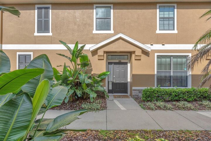 Property Photo:  5521 Kinglethill Drive  FL 33547 