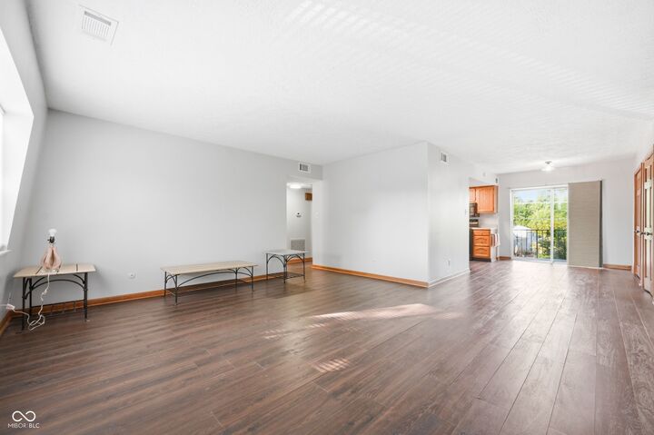 Property Photo:  320 Elmead Court 2001  IN 46142 