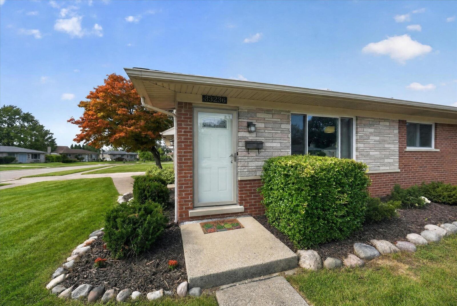 Property Photo:  33236 Morrison Court  MI 48312 