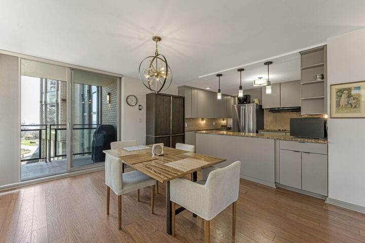 Property Photo: 1610 N Prospect Ave WI 53202